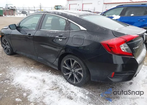 2019 Honda Civic Sport z USA, uszkodzony, nr VIN 2HGFC2F83KH557995